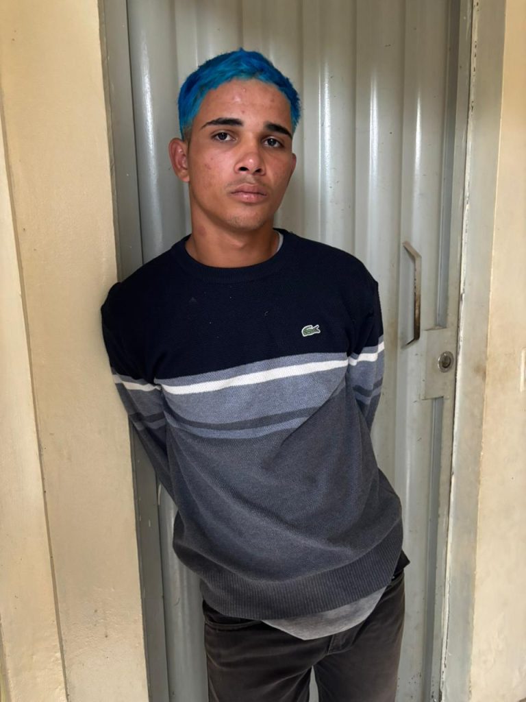 policia-militar-frustra-assalto-a-loterica-e-prende-dois-suspeitos-em-altamira-(pa)
