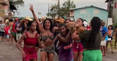 video:-‘festa-da-cobra’-movimenta-soure-com-manifestacoes-culturais-e-participacao-popular