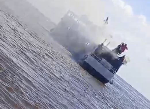 video:-incendio-em-lancha-assusta-passageiros-no-rio-amazonas