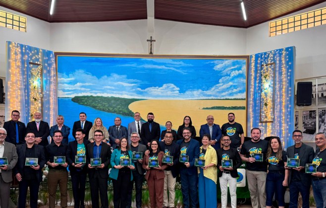 camara-de-santarem-homenageia-marcha-para-jesus-em-sessao-solene