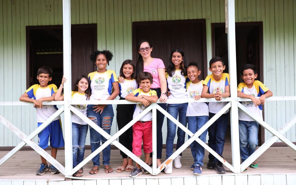 educacao-do-acre:-o-desafio-de-ensinar-onde-o-acesso-e-o-maior-obstaculo