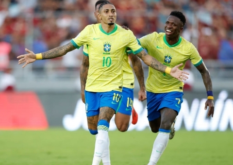 com-raphinha-de-titular,-selecao-brasileira-enfrenta-hoje-o-paraguai