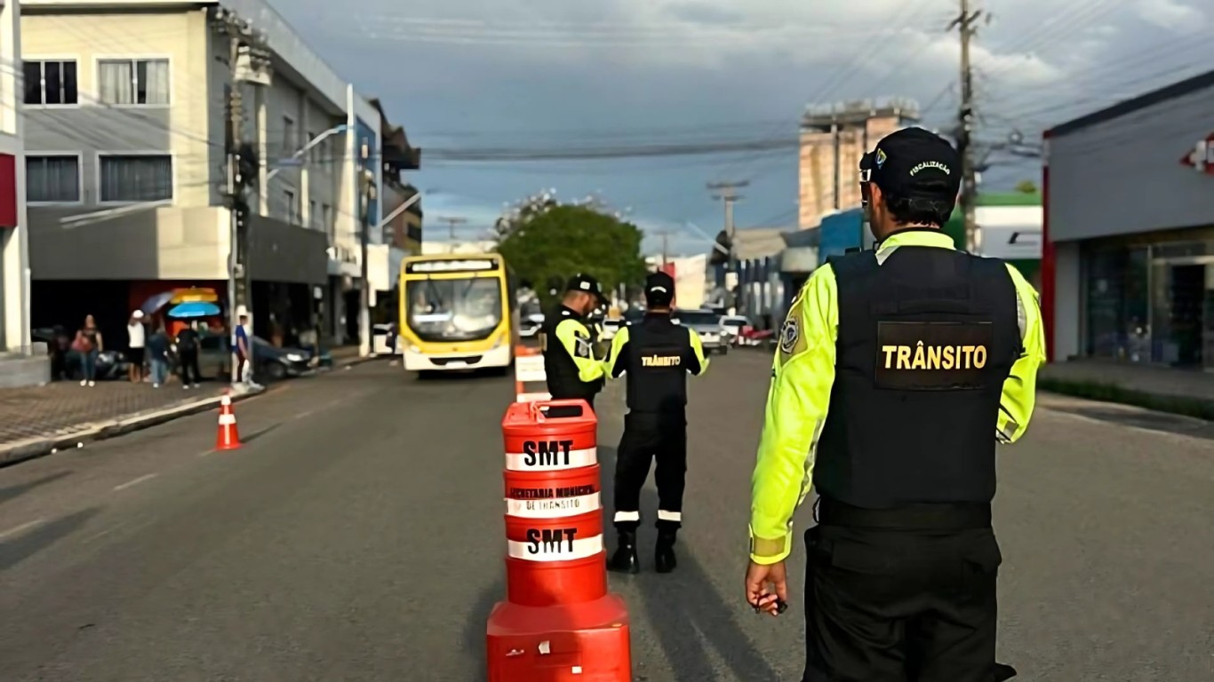 smt-reforca-data-limite-para-licenciamento-de-veiculos-com-placas-06,-16,-26-e-36-em-santarem