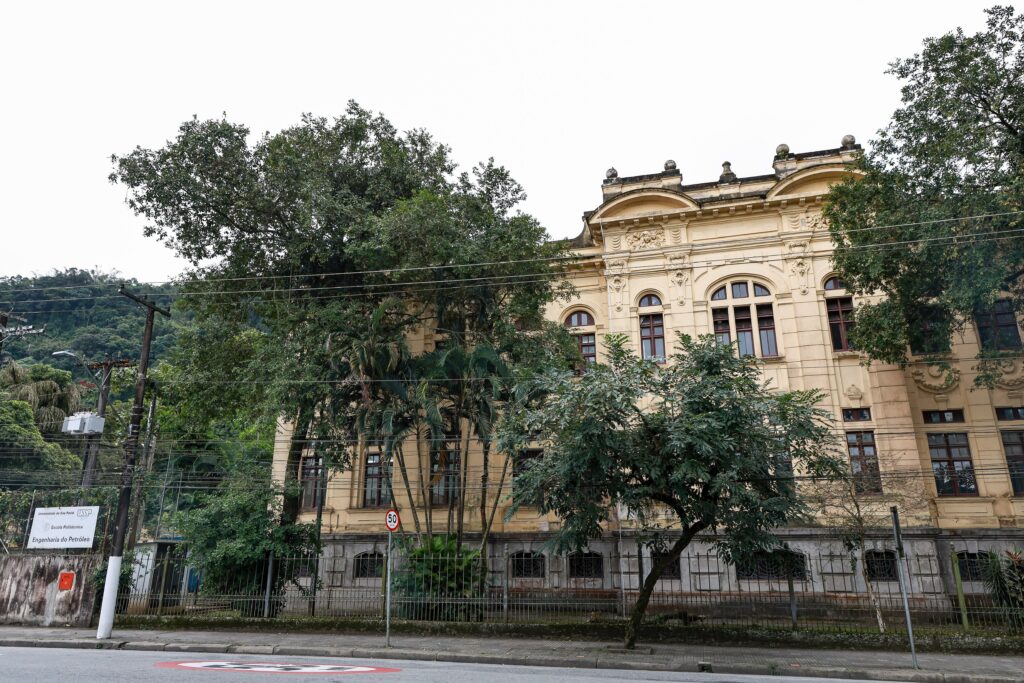 como-e-o-predio-em-santos-que-deixara-de-ser-usado-pela-usp