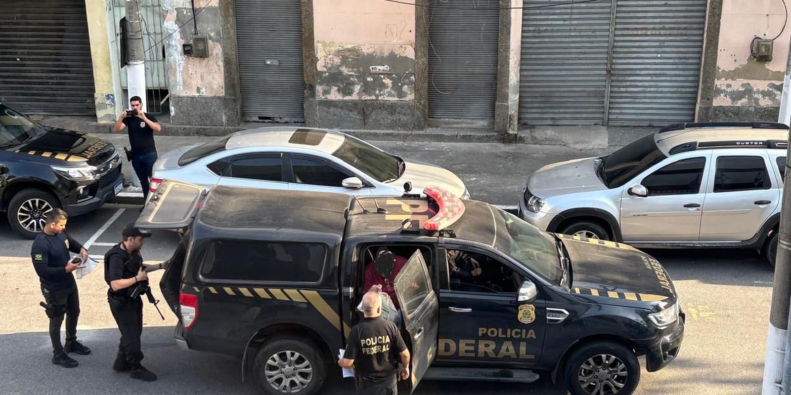 pf-prende-14-pessoas-de-quadrilha-que-criou-330-empresas-de-fachada