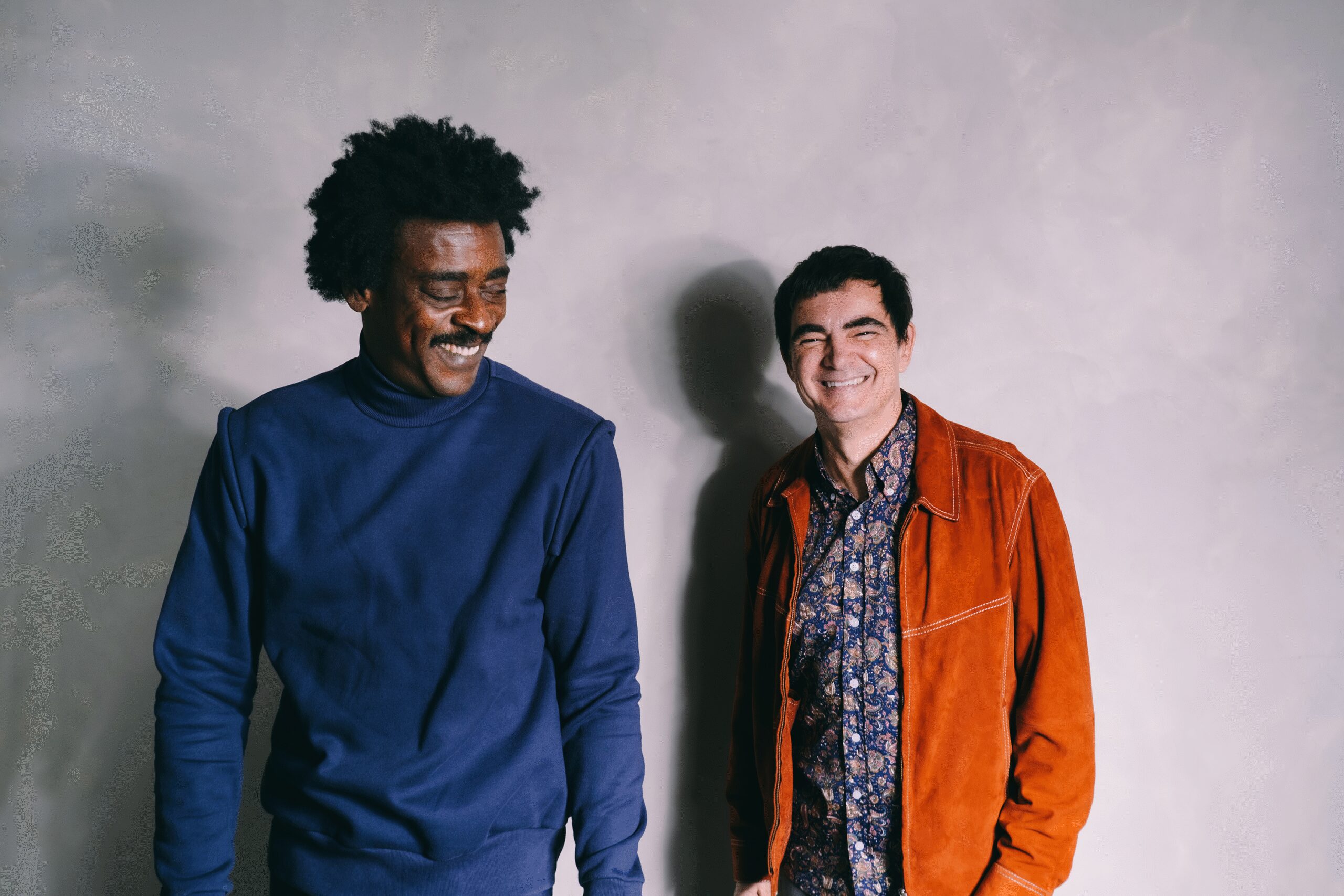 samuel-rosa-recicla-as-dez-musicas-do-primeiro-album-solo-em-sessoes-de-estudio-com-nomes-como-seu-jorge