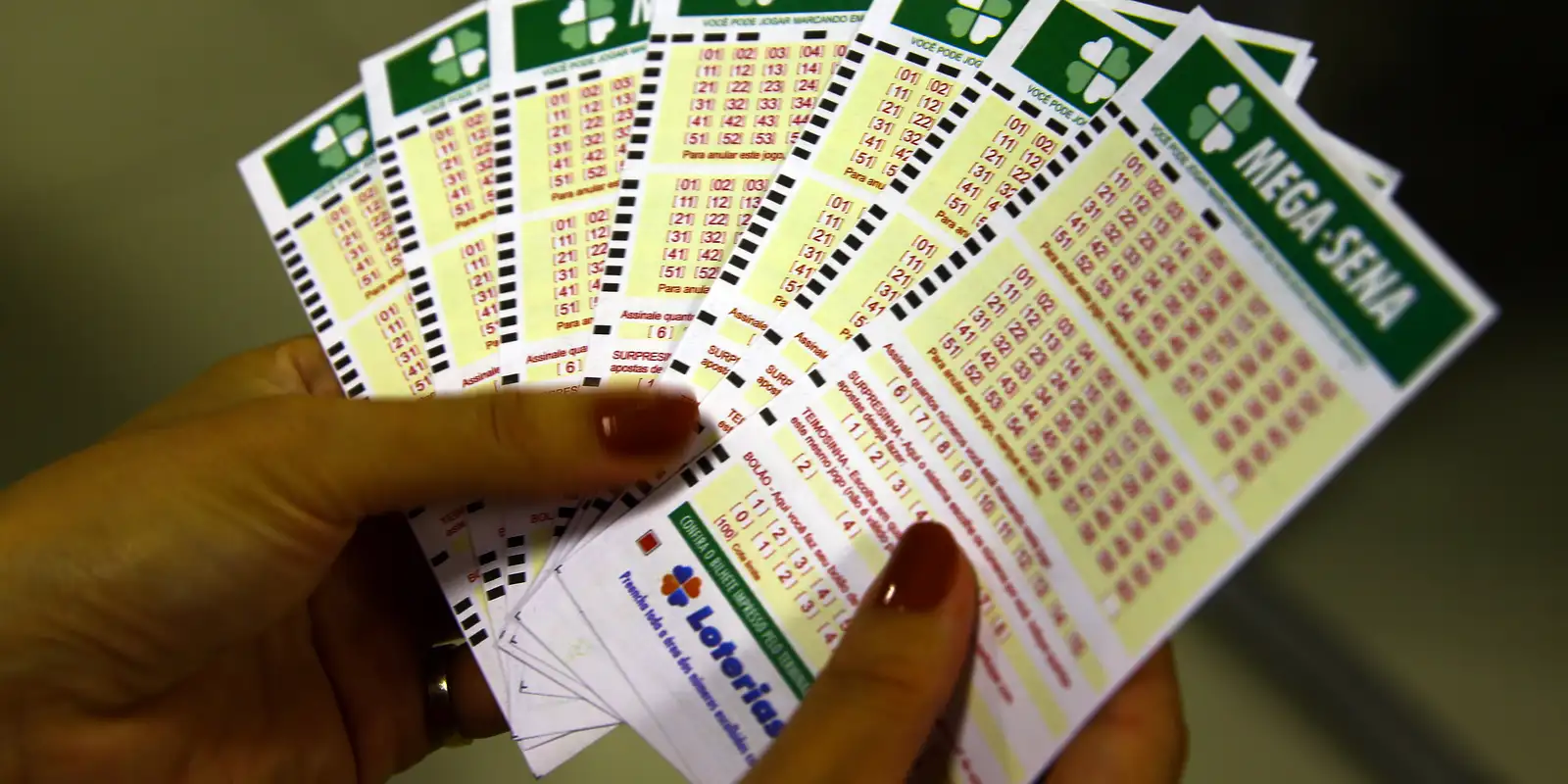 mega-sena-acumula-e-premio-principal-vai-para-r$-40-milhoes