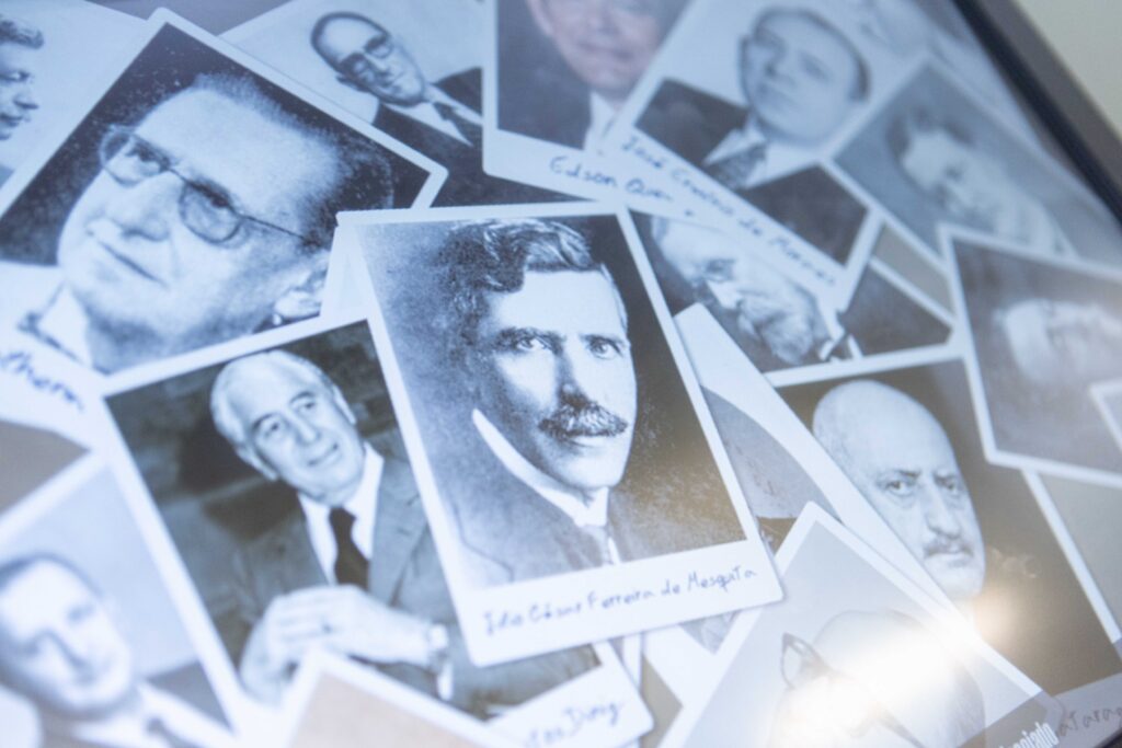 exposicao-na-usp-conta-historia-de-empreendedores-pioneiros-do-brasil