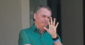 anistia-a-bolsonaro-e-rejeitada-por-54%-e-aprovada-por-39%,-diz-pesquisa