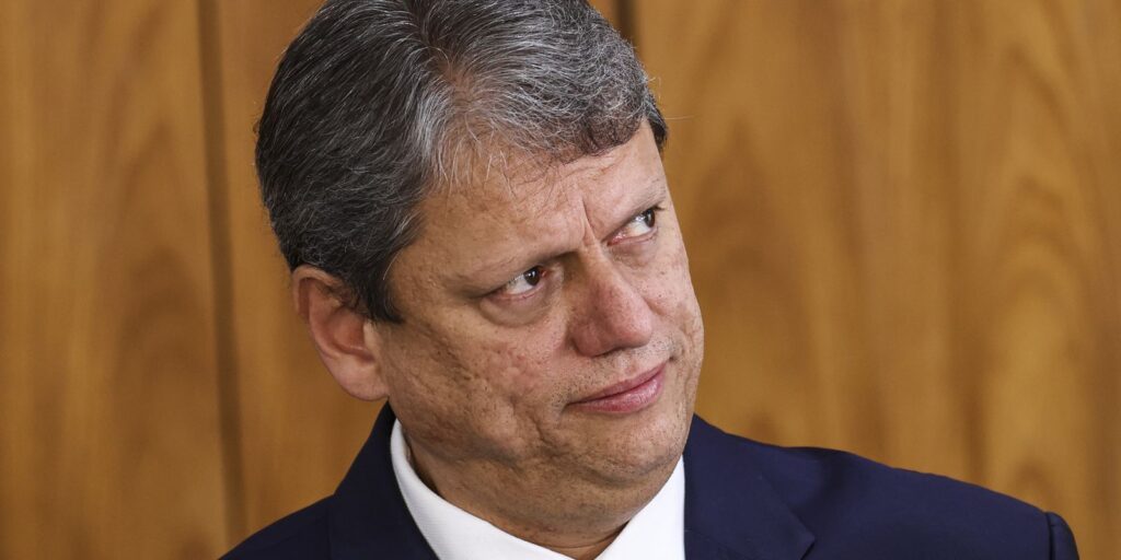 moraes-pede-parecer-da-pgr-sobre-pedido-para-investigar-tarcisio