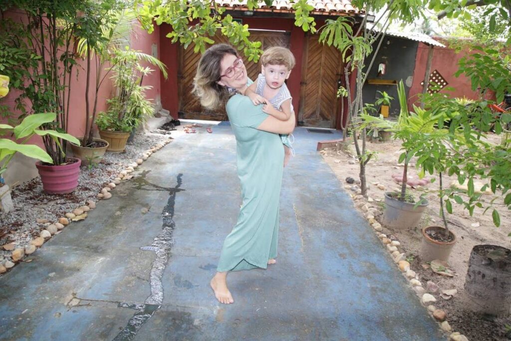 o-preco-invisivel-do-autismo:-quando-ser-mae-custa-mais-que-o-dobro