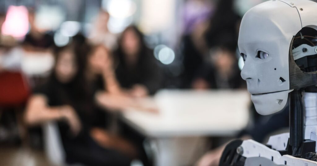 professores-acham-que-geracao-z-esta-preparada-para-um-mercado-com-ia-–-mas-os-alunos-discordam