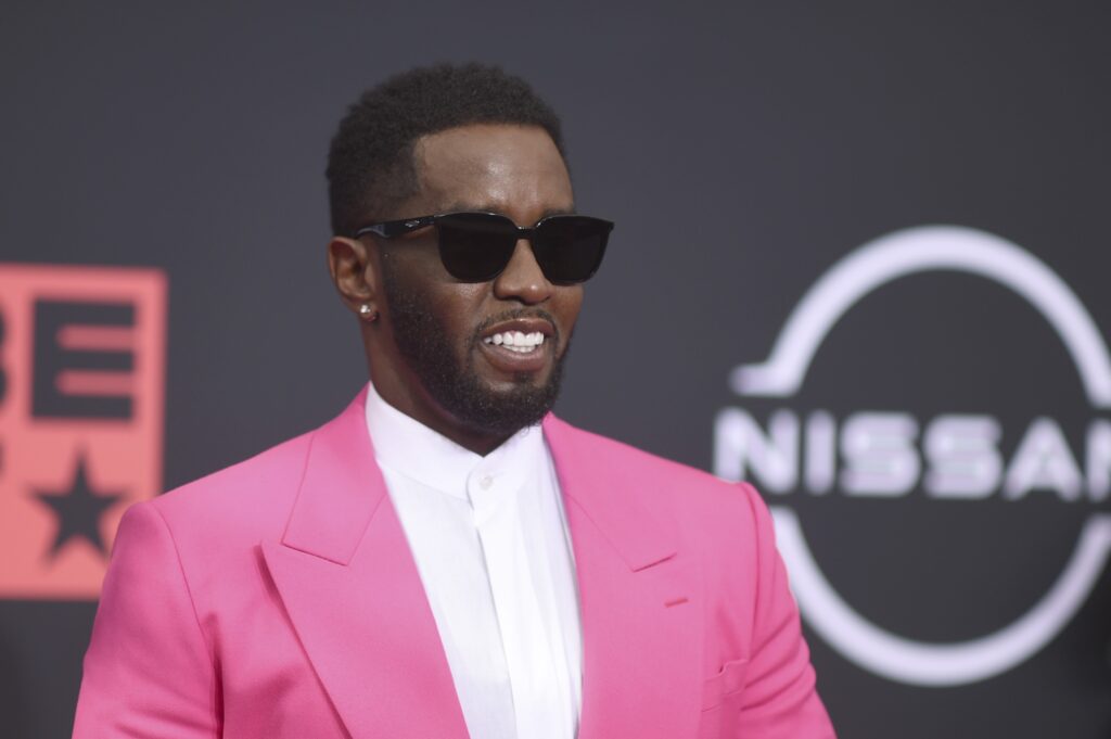 sean-‘diddy’-combs-da-curso-de-empreendedorismo-na-prisao,-dizem-advogados