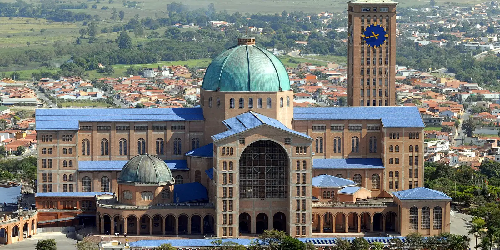 festa-da-padroeira-reuniu-mais-de-494-mil-pessoas-em-aparecida