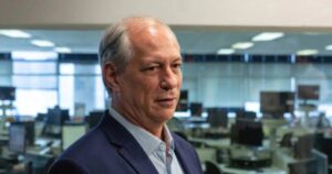 ciro-gomes-diz-que-quer-construir-‘centro-esquerda’-no-psdb-e-chama-pdt-de-‘puxadinho-do-pt’