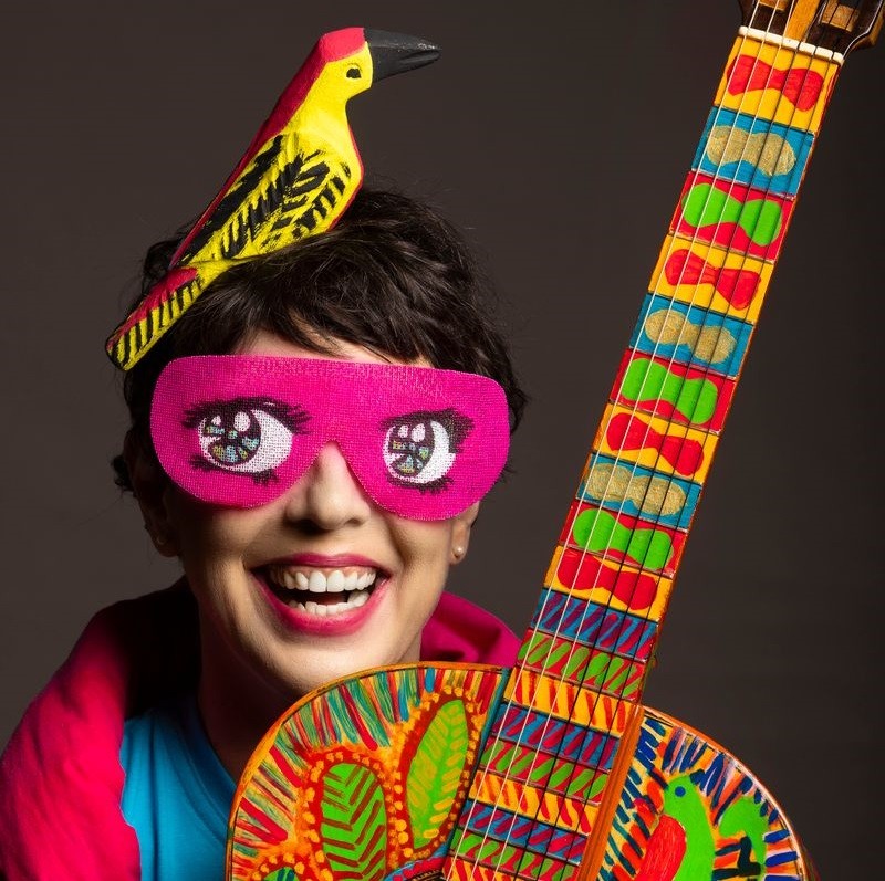 adriana-calcanhotto-e-entrevistada-no-g1-ouviu-ao-vivo-desta-sexta-feira-(31)