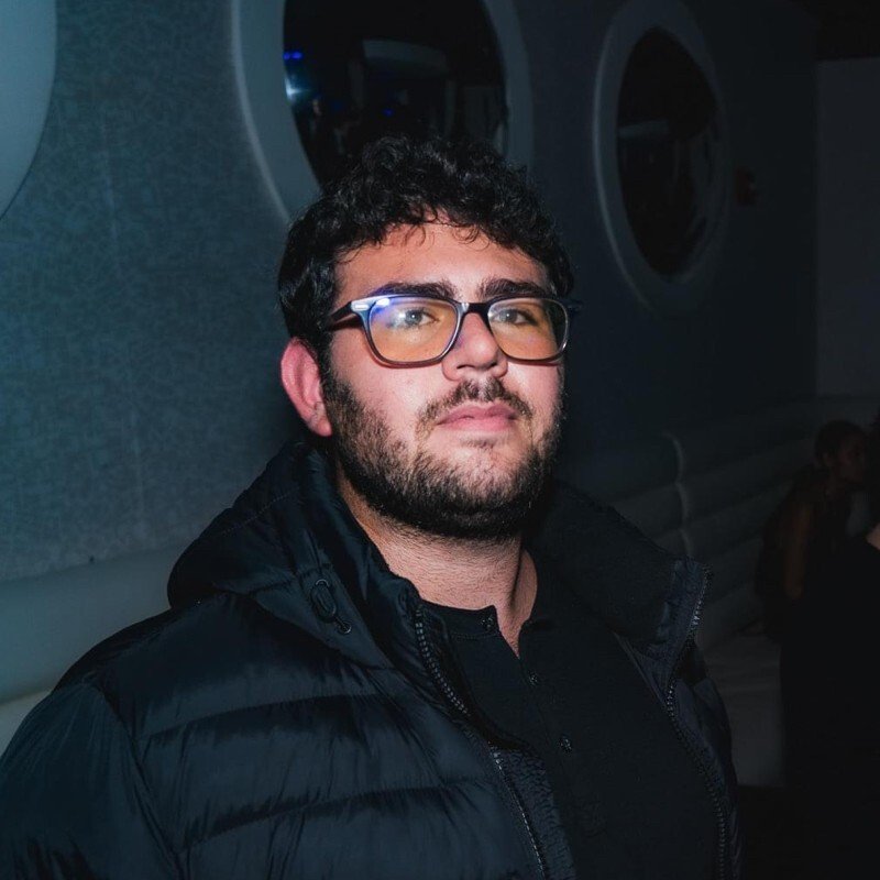 como-um-jovem-de-16-anos-transformou-sua-paixao-em-um-negocio-de-us$-4-milhoes