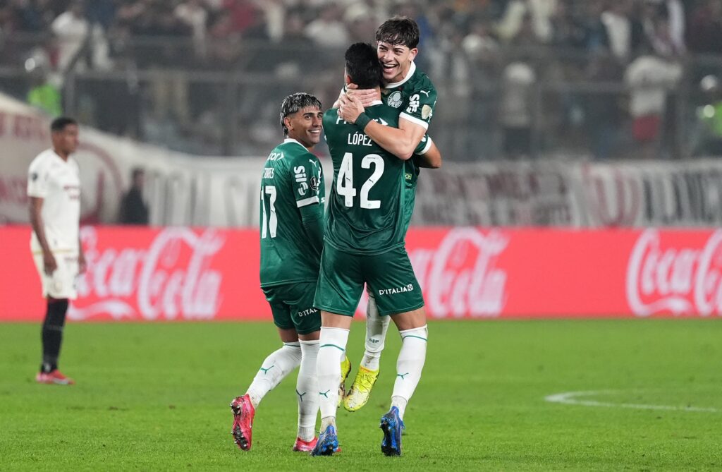 palmeiras-x-santos:-onde-assistir,-horario-e-escalacoes-do-jogo-pelo-brasileirao