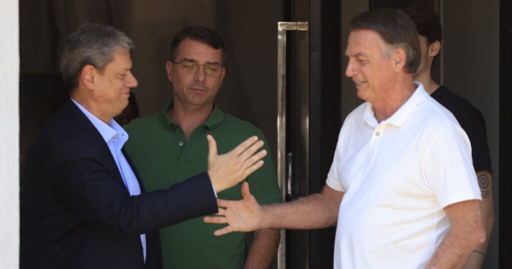 no-mesmo-dia-em-que-stf-julga-bolsonaro,-tarcisio-agradece-o-ex-presidente:-‘gratidao’