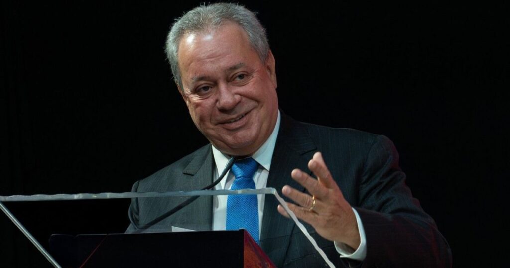 setor-industrial-esta-compromissado-com-o-clima,-diz-presidente-da-cni