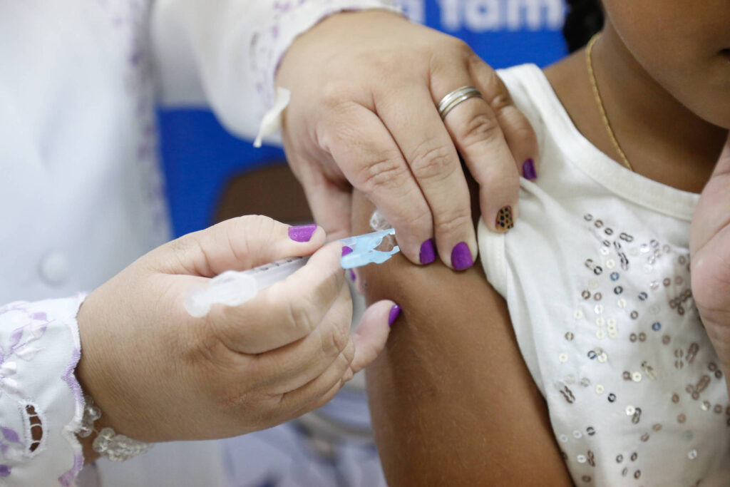 vacinacao-evitou-mais-de-1-milhao-de-mortes-por-cancer-de-colo-uterino-em-paises-pobres