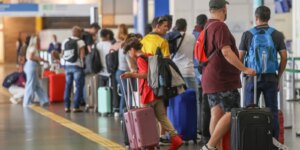 pilotos-e-comissarios-podem-entrar-em-greve-a-partir-de-1o-de-janeiro