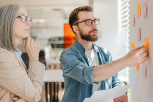 perfil-comportamental:-o-que-e-e-como-aplicar-a-metodologia-disc-na-sua-equipe