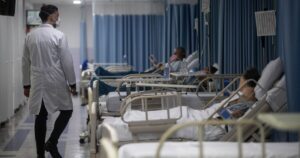 ‘oab-da-medicina’-opoe-governo-e-cfm;-entenda-o-que-esta-em-jogo