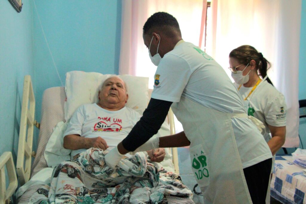 programa-de-bh-leva-cuidadores-a-idosos-vulneraveis-e-vira-referencia-nacional