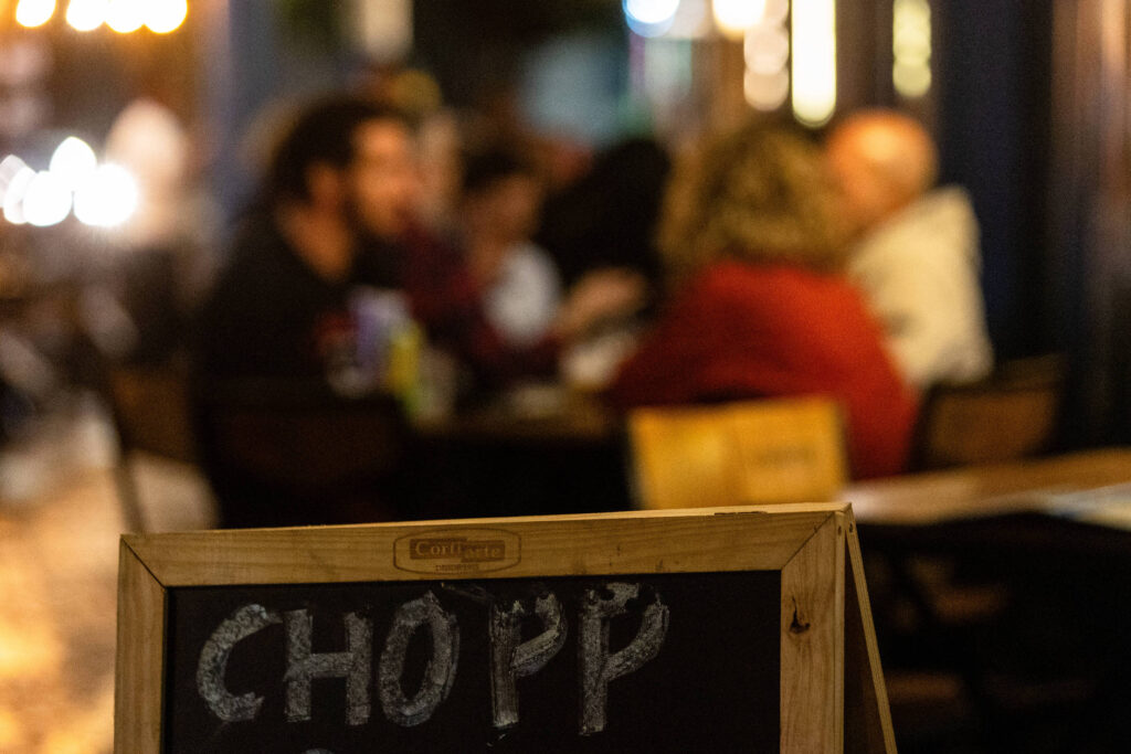 jovens-consomem-menos-alcool-e-podem-estar-trocando-bebida-por-maconha