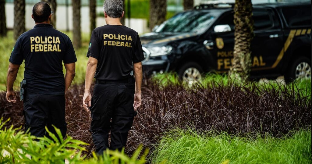 governo-lula-preve-turbinar-salarios-da-pf-em-ate-30%