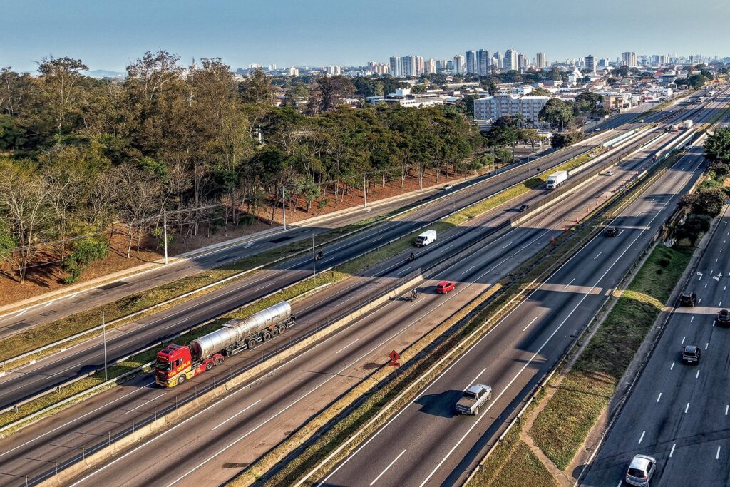 pedagio-dinamico-na-via-dutra-multa-condutores-com-debitos-pendentes