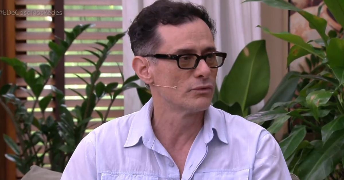 enrique-diaz-fala-sobre-nao-ter-nascido-no-brasil:-“vim-com-dois-anos”