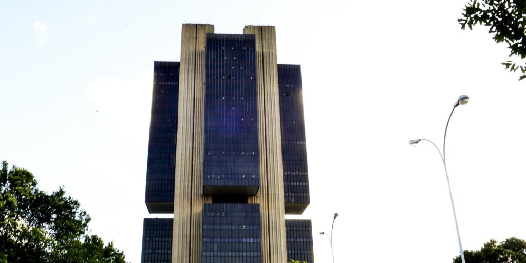 com-quorum-desfalcado,-copom-decide-se-mantem-taxa-selic