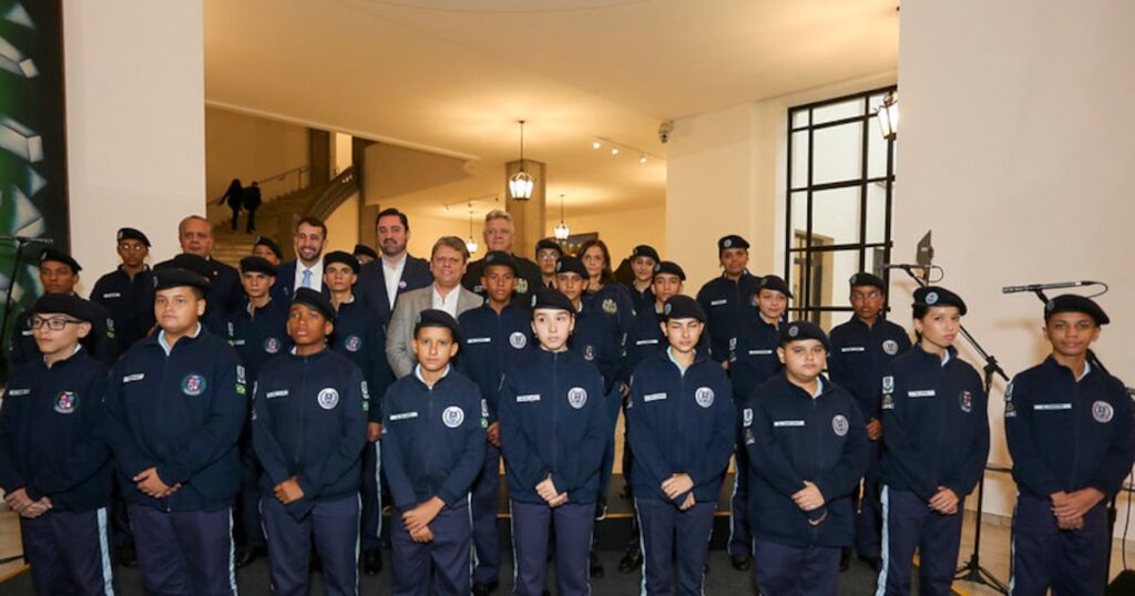 mp-pede-que-justica-proiba-pms-de-darem-aula-em-escolas-civico-militares-em-sp