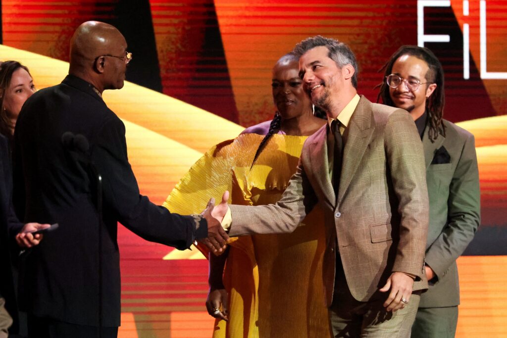 ‘o-agente-secreto’-vence-premio-spirit-do-cinema-independente