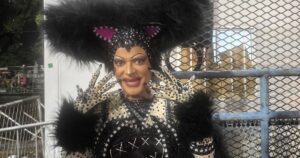 suzy-brasil-celebra-enredo-da-imperatriz-sobre-ney-matogrosso