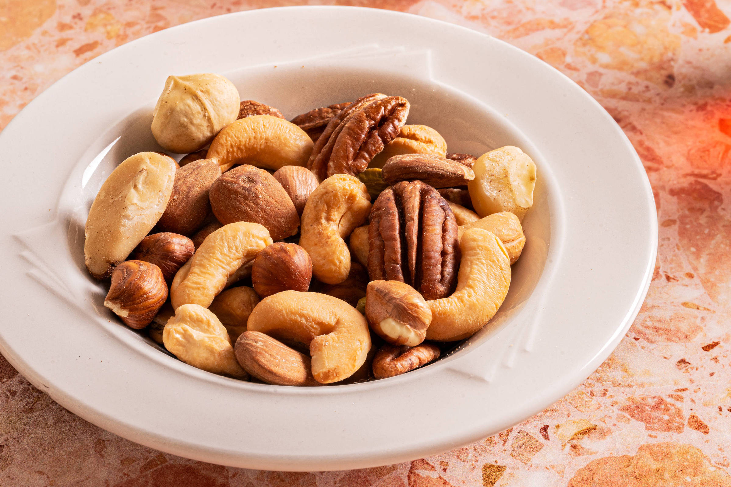 castanhas-podem-ajudar-a-reduzir-vontade-de-comer-doces,-sugere-estudo