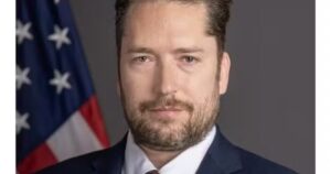 assessor-do-goveno-trump-sonda-itamaraty-sobre-reunioes-em-brasilia-apos-cobranca-de-moraes