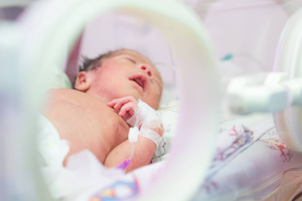 inteligencia-artificial-identifica-dor-em-bebes-e-pode-auxiliar-decisoes-medicas-em-uti-neonatal