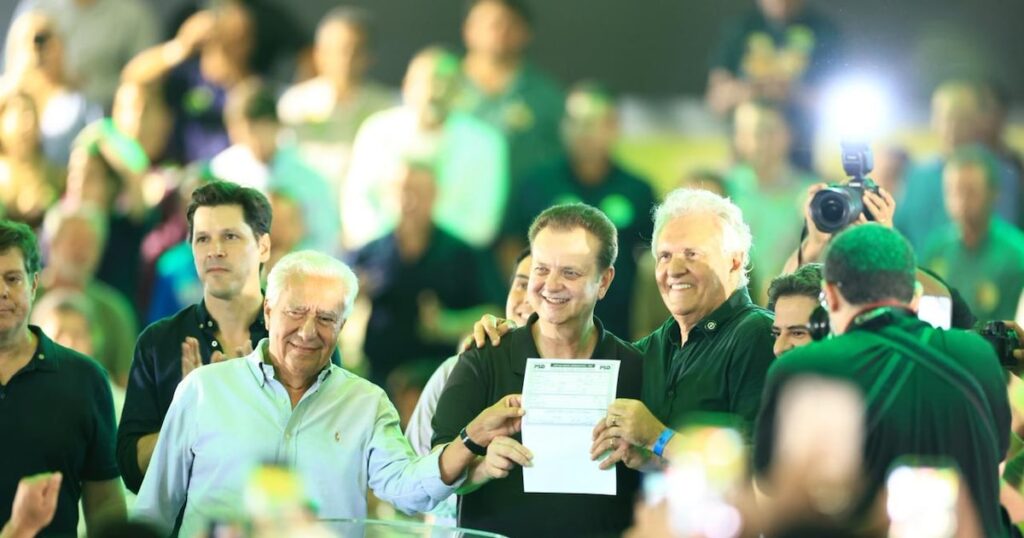 ronaldo-caiado-oficializa-filiacao-ao-psd-em-disputa-para-concorrer-a-presidencia