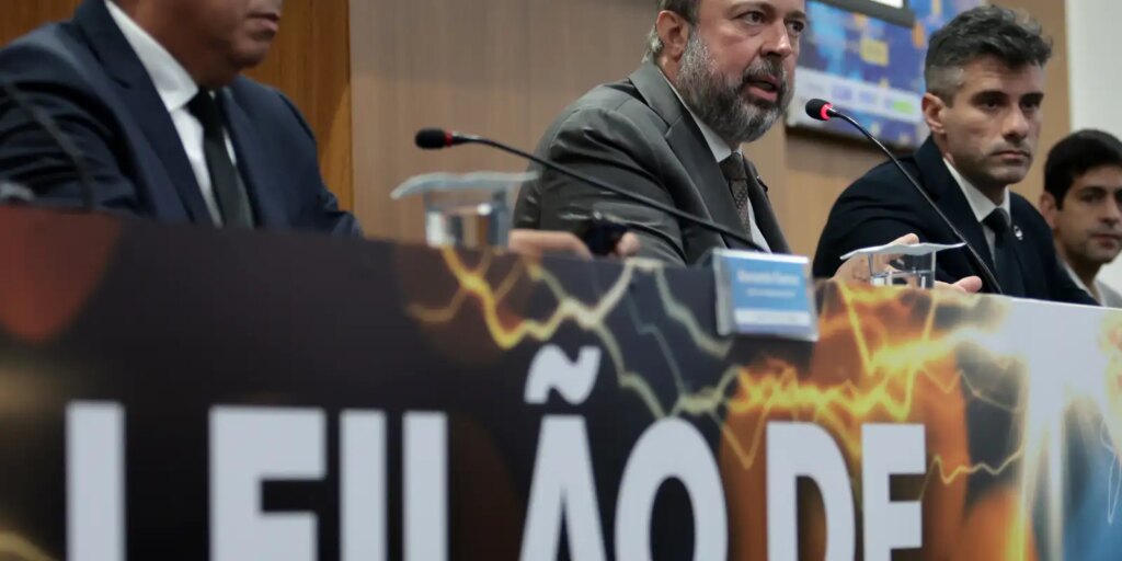 leilao-contrata-19-mil-mw-em-leilao-historico-para-reserva-energetica