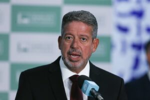 arthur-lira-lanca-pre-candidatura-ao-senado-e-faz-provocacoes-ao-rival-renan-calheiros