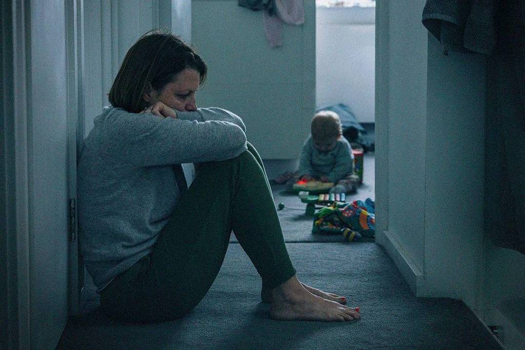 as-mulheres-que-se-arrependem-de-serem-maes:-‘uma-armadilha-impossivel-de-escapar’