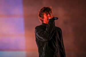 ‘hardcore-2.0’-do-turnstile-conquista-publico-do-lollapalooza-com-baladas-e-agitacao