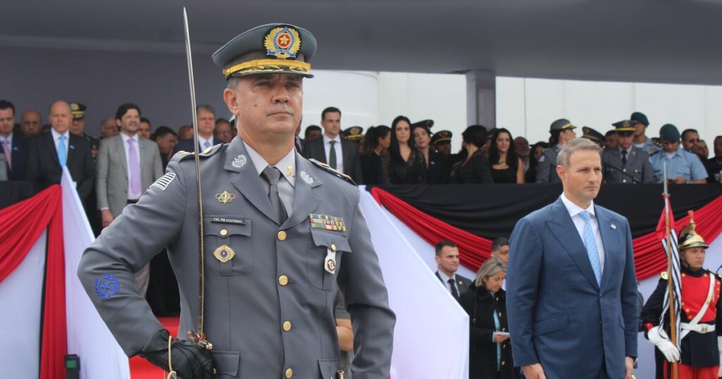 tarcisio-trocou-chefe-da-pm-apos-acusacao-de-omissao-em-caso-de-corrupcao-de-policiais-pelo-pcc