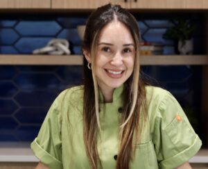 ela-fazia-marmitas-na-cozinha-de-casa.-hoje,-lidera-negocio-de-r$-1,2-milhao-nos-estados-unidos