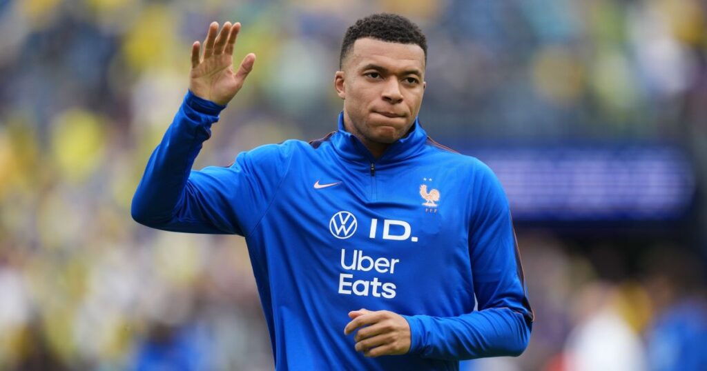 real-madrid-confirma-lesao-de-mbappe-as-vesperas-da-copa-do-mundo