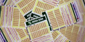 mega-sena-acumula-e-premio-vai-a-r$-52-milhoes