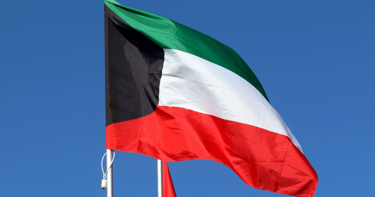 ira-acusa-kuwait-de-atacar-embarcacao-e-deter-iranianos